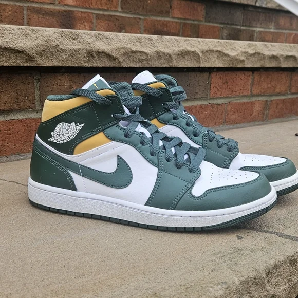 Nike Air Jordan High-Tops in Green, White, and Yellow - Picture 1 of 4